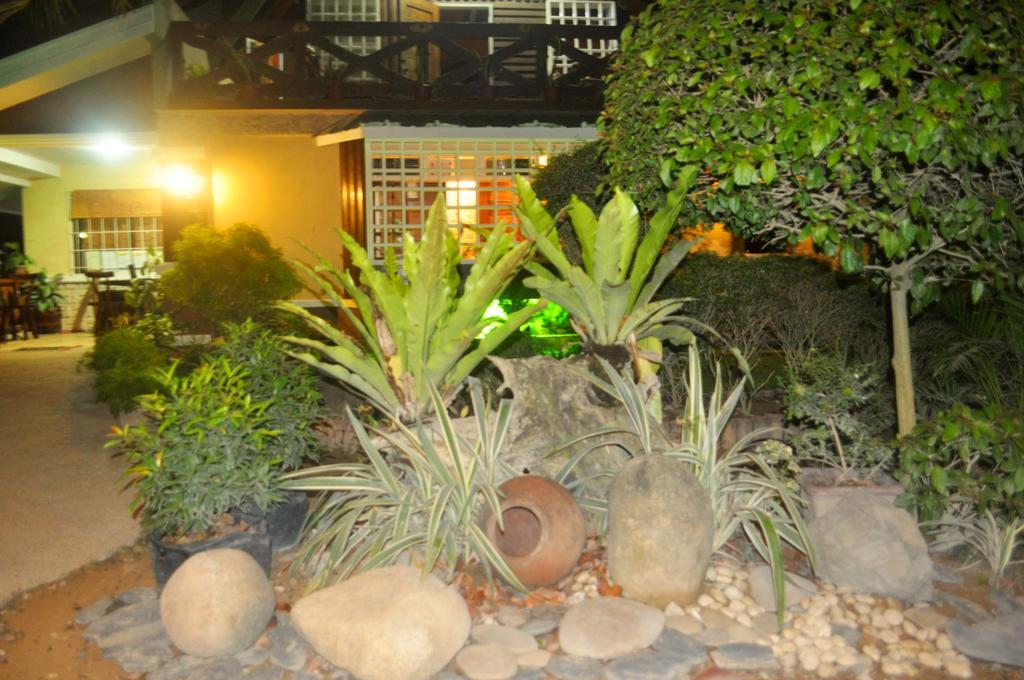 Peak House Garden Pension El Nido Buitenkant foto
